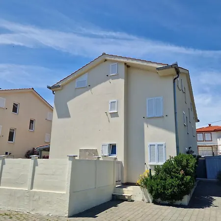 With A Parking Space Baska, Krk - 19206 Apartment
