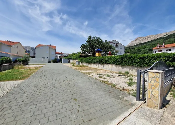 Apartament With Parking Space Baska, Krk - 19206