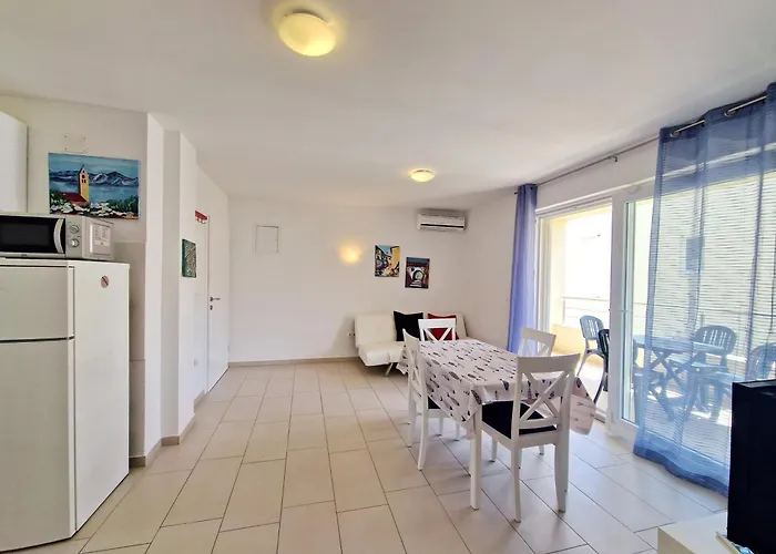 Apartmán With Parking Space Baska, Krk - 19206 *